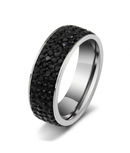 Luxusní ocelový prsten Crystal Pavé s černými krystaly z chirurgické oceli (316L) 