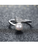 Stříbrný prsten Infinity Pearl se zirkony a perlou z pravého stříbra (925/1000)